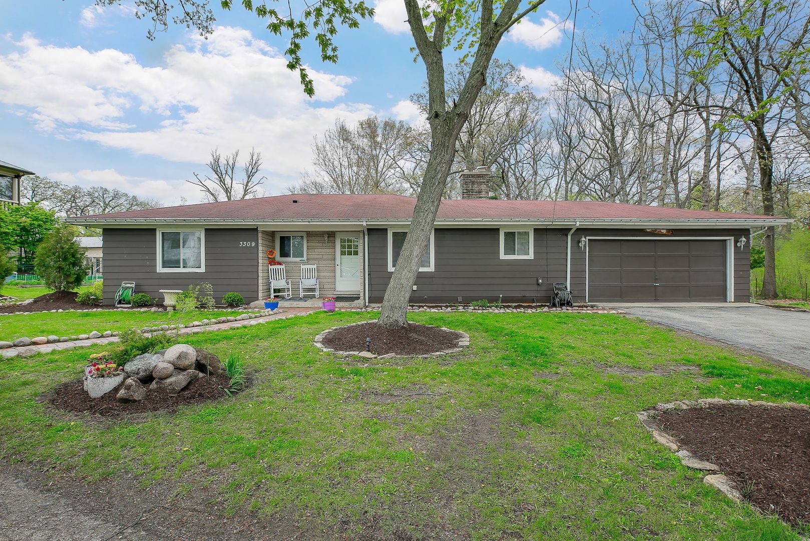 3309 York Road — Oak Brook, IL 60523