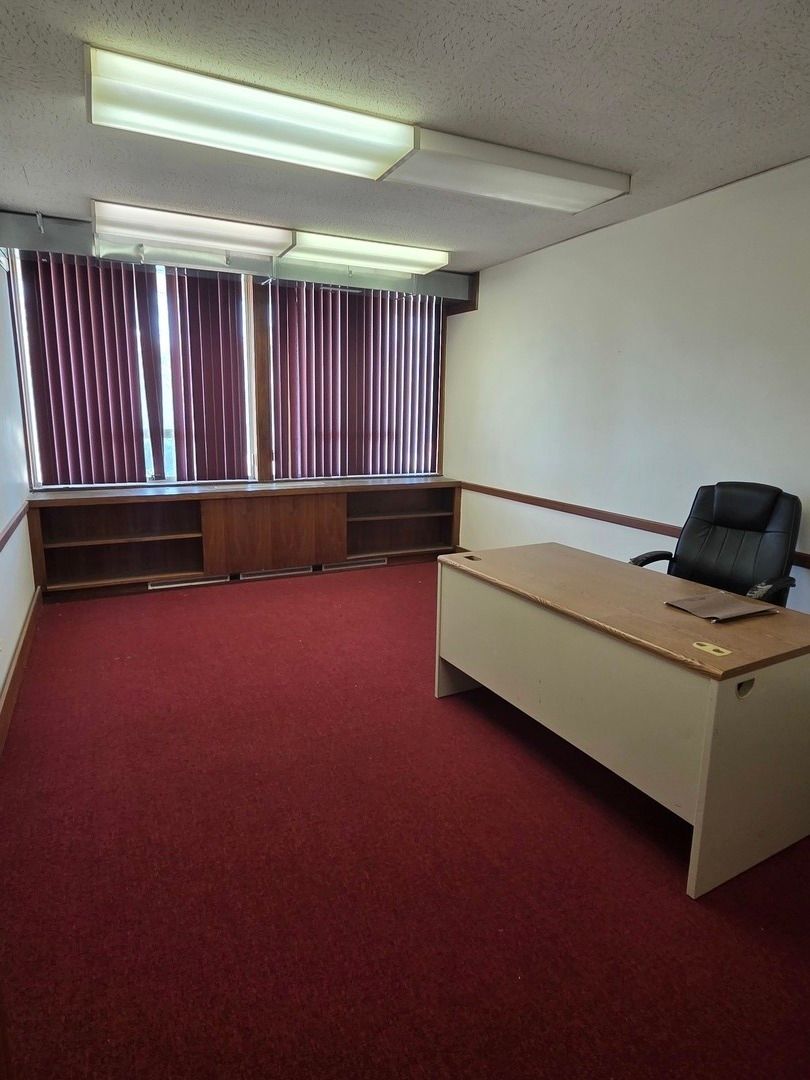 1400 Anthony Drive, Champaign, IL 61821