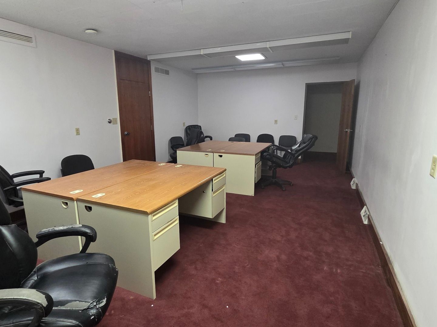 1400 W Anthony Drive #116 — Champaign, IL 61821