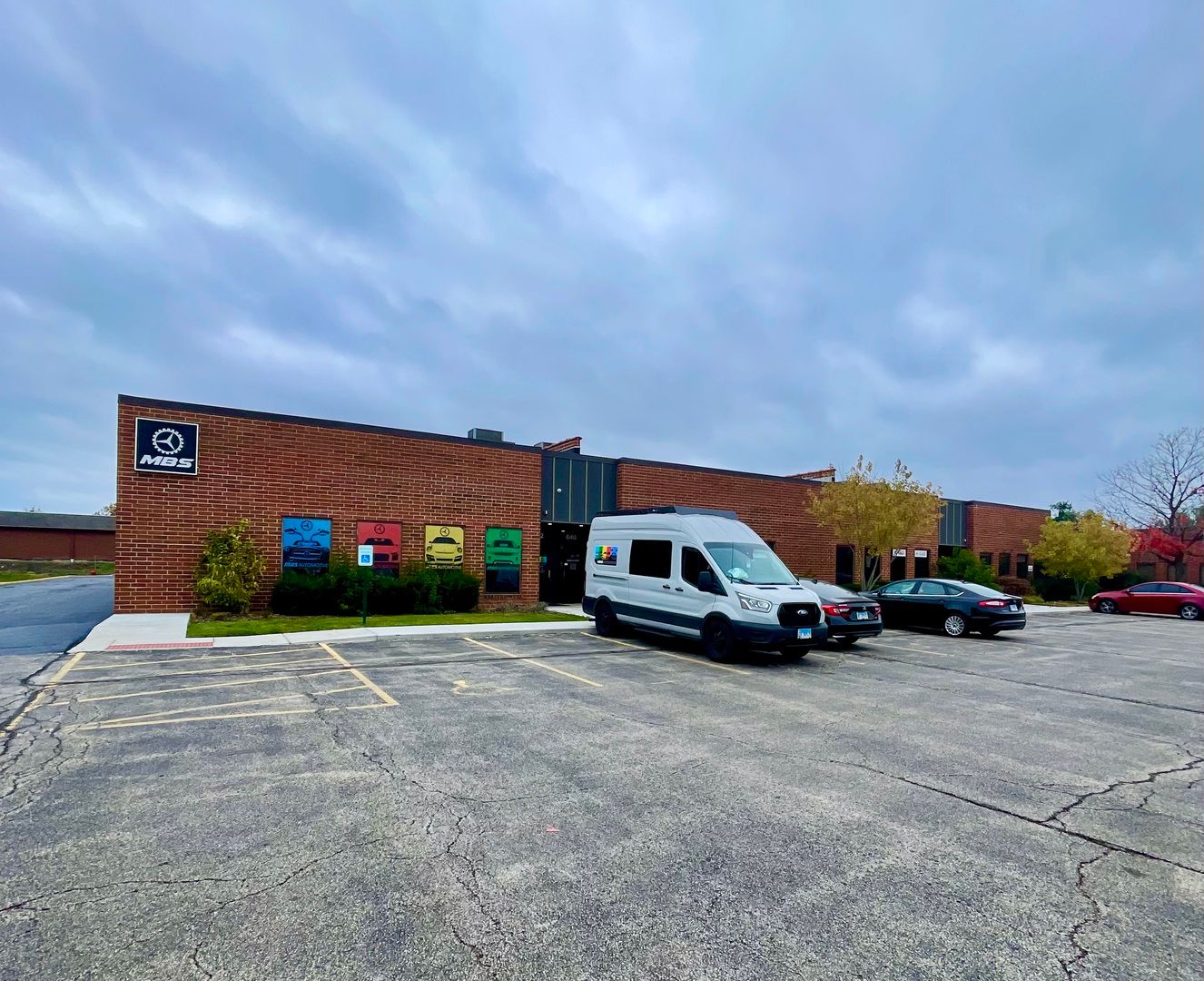 640 Anthony Trail — Northbrook, IL 60062