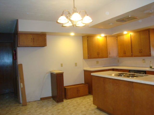 522 N Third Street, Cissna Park, IL 60924
