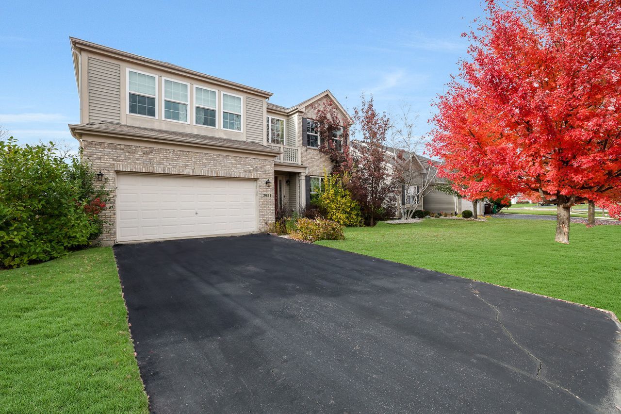 2951 Braeburn Way — Woodstock, IL 60098