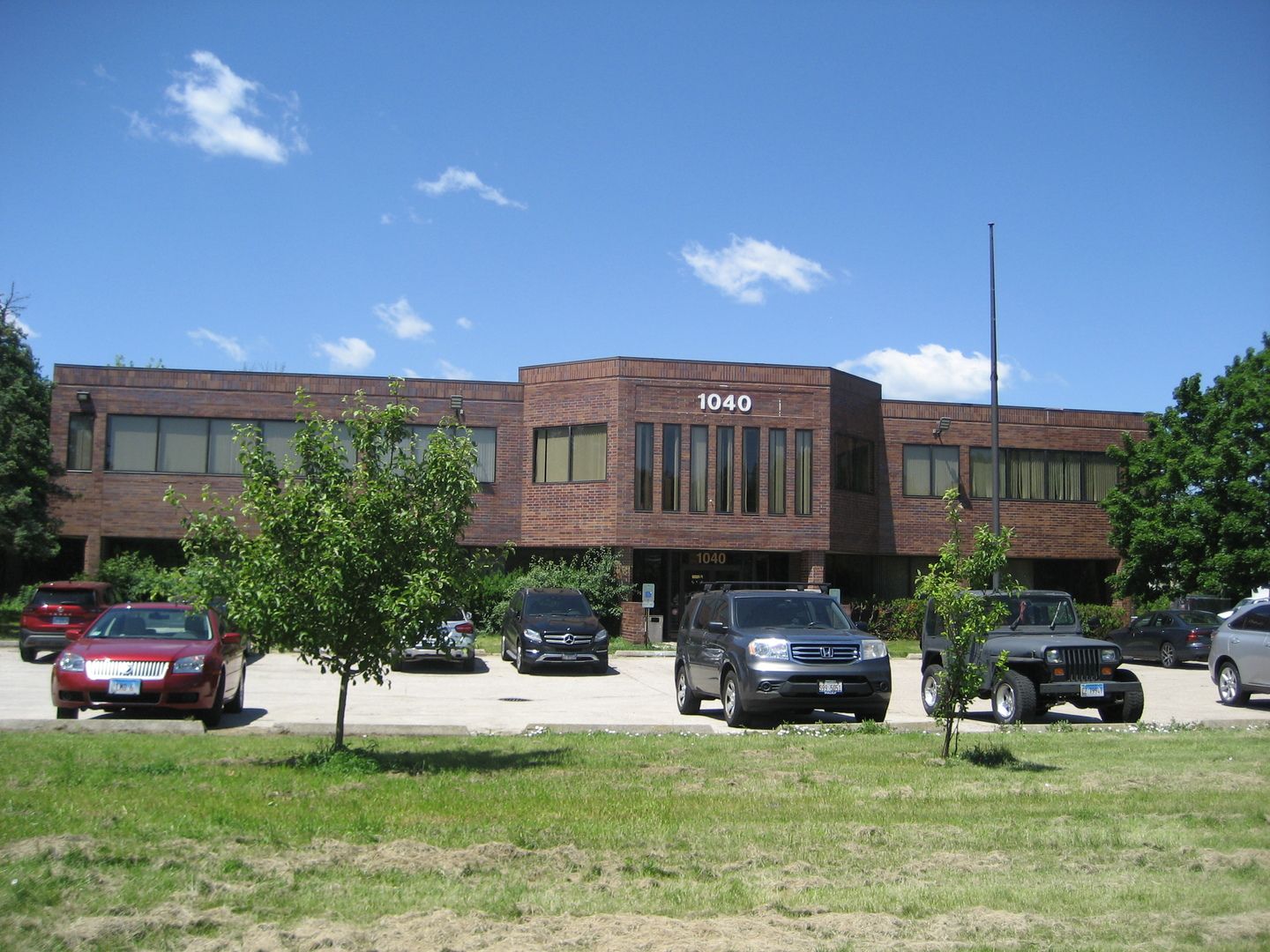 1040 S MILWAUKEE Avenue #120 — Wheeling, IL 60090
