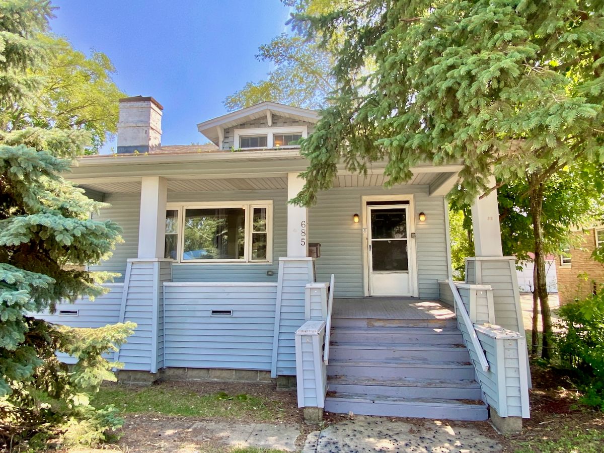 685 142nd Street, Dolton, IL 60419