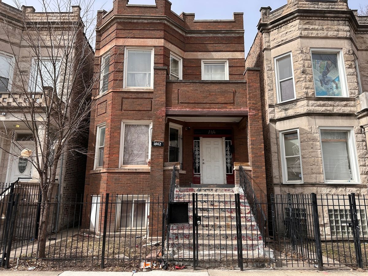1842 Drake Avenue, Chicago, IL 60623