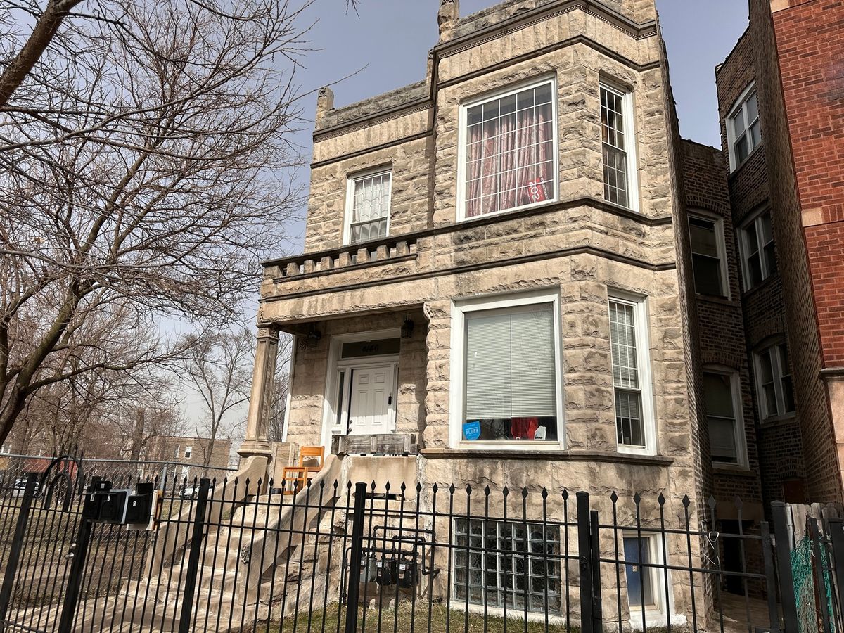 4146 JACKSON Boulevard, Chicago, IL 60624