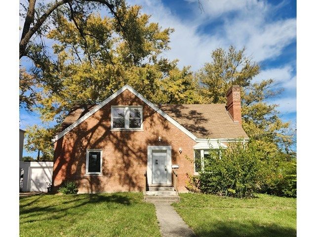 289 W 16th Street — Chicago Heights, IL 60411
