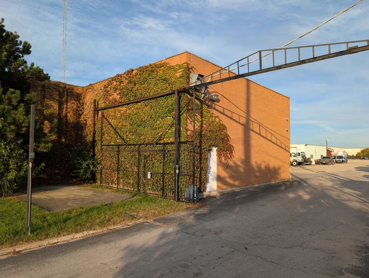 11633 MAYFIELD Avenue, Alsip, IL 60803