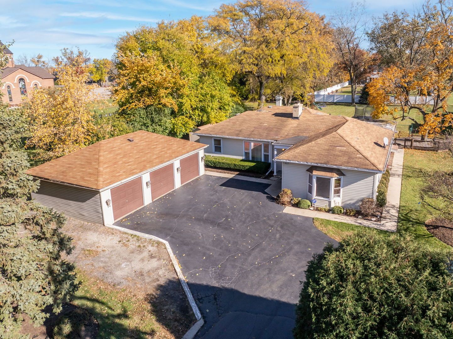 1615 Greenwood Road — Glenview, IL 60026