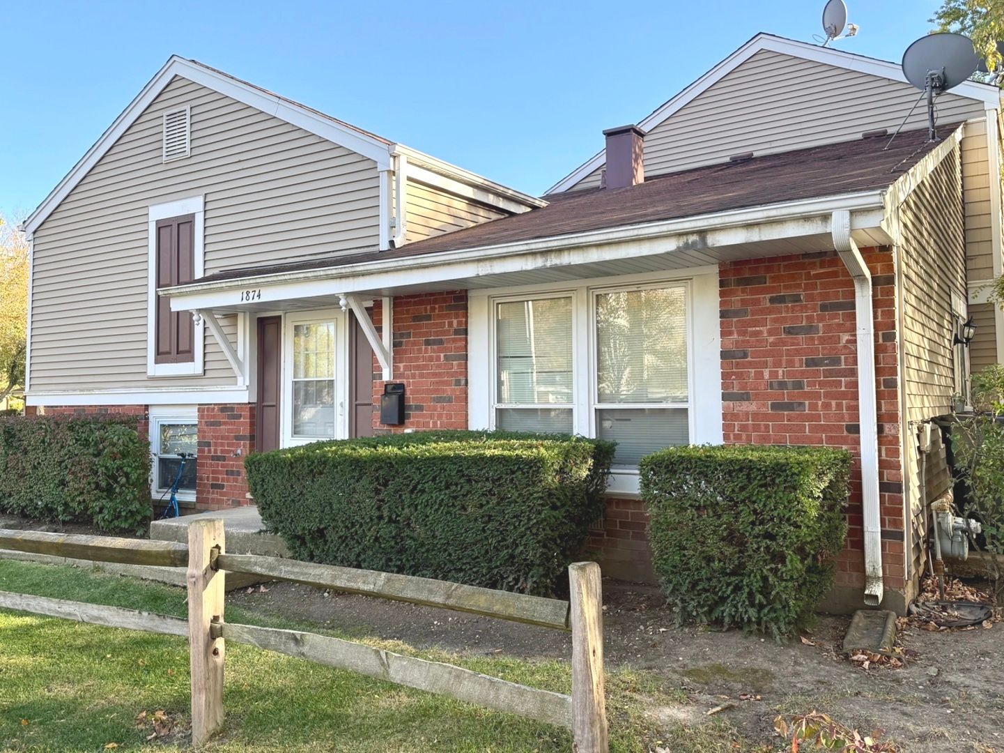 1874 Wellington Place #1874 — Hoffman Estates, IL 60169