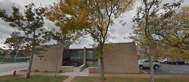 100 E Irving Park Road #109 — Roselle, IL 60172