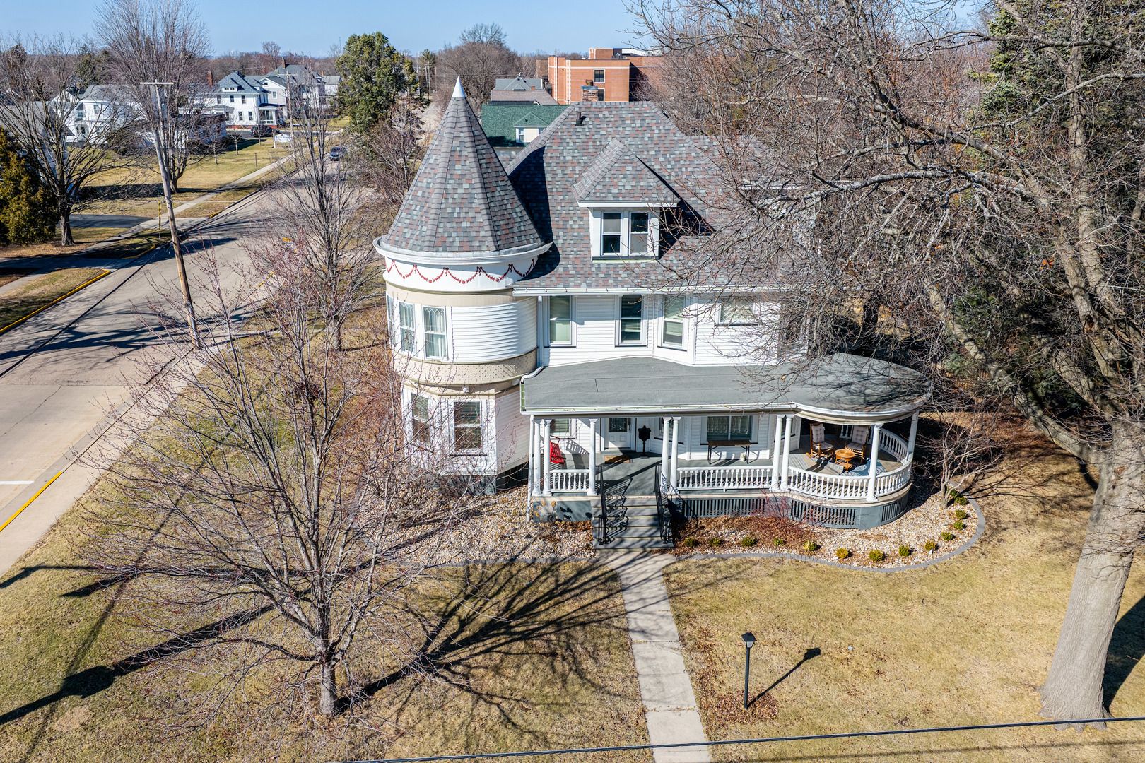 405 E Peru Street — Princeton, IL 61356