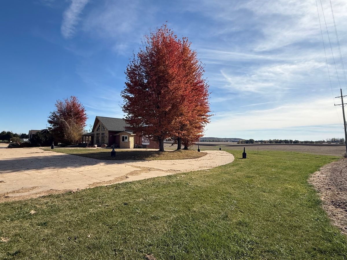 11379 US 20 Highway E, Stockton, IL 61085