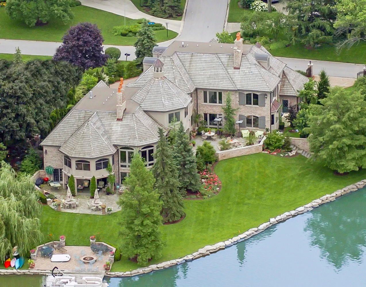 561 W 58th Street — Hinsdale, IL 60521