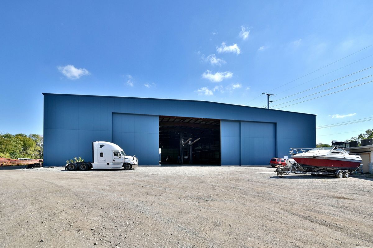 5700 41st Street, Forest View, IL 60402