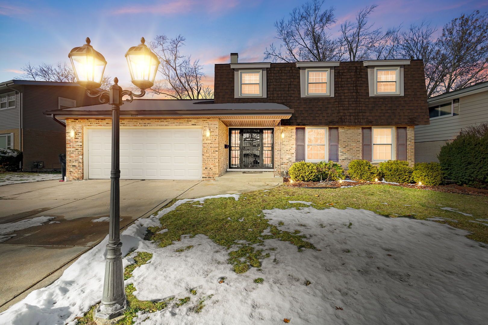 4110 Applewood Lane — Matteson, IL 60443
