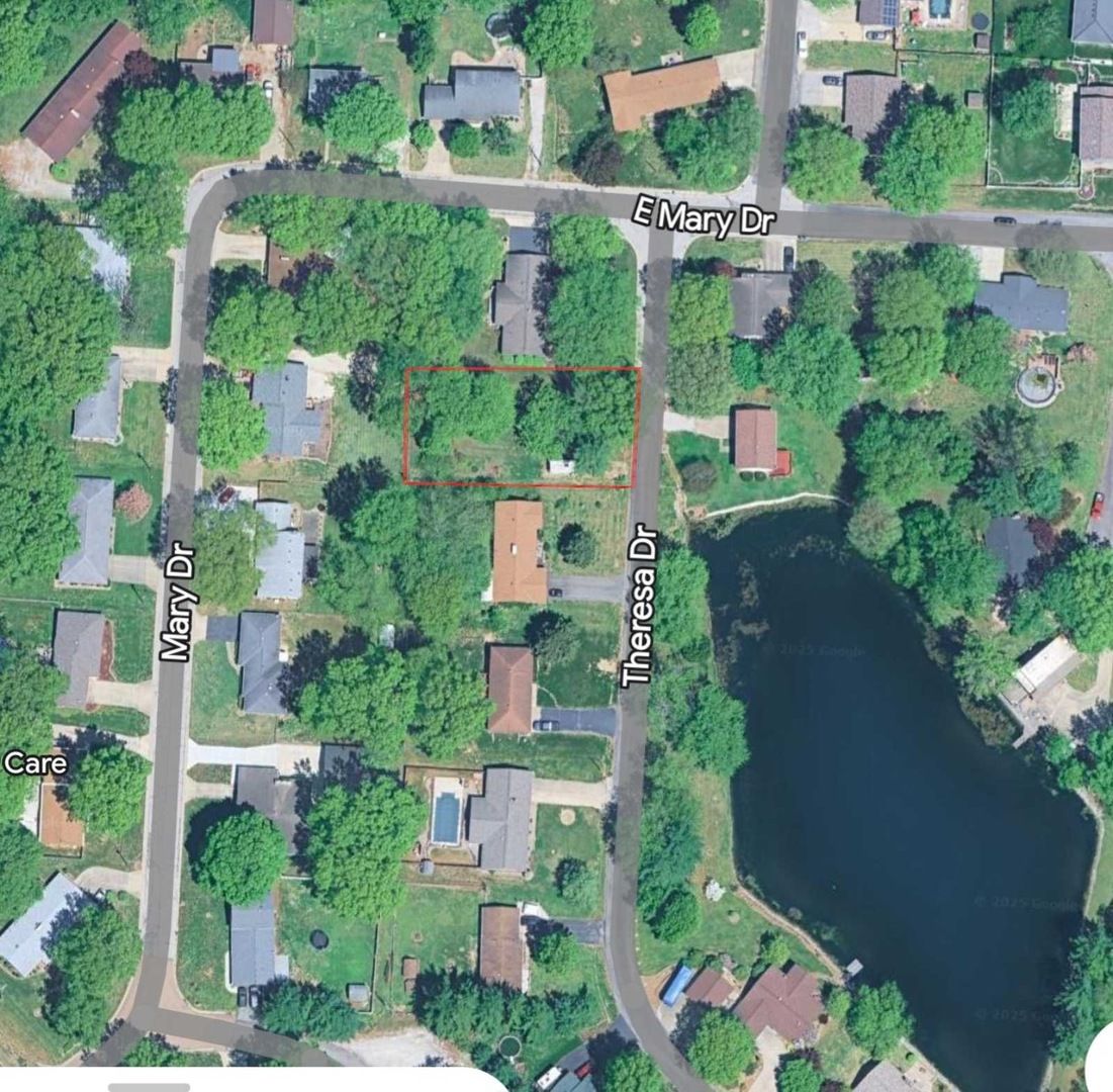 103 Theresa Drive, Troy, IL 62294