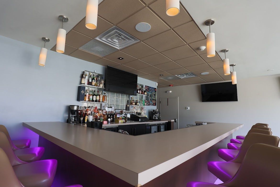 8905 Cermak Road, North Riverside, IL 60546