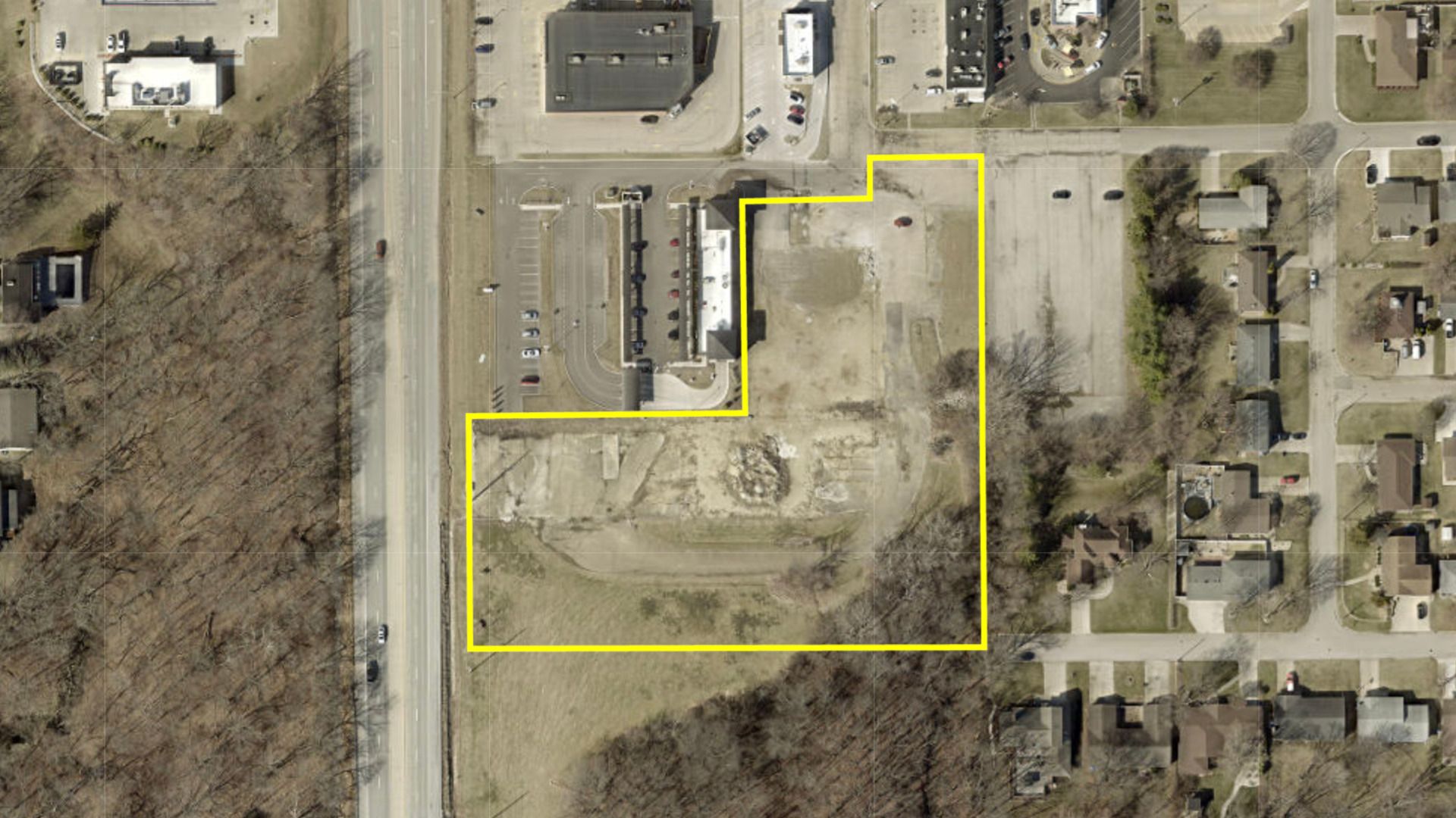 Lot 2 16th Street — Peru, IL 61354
