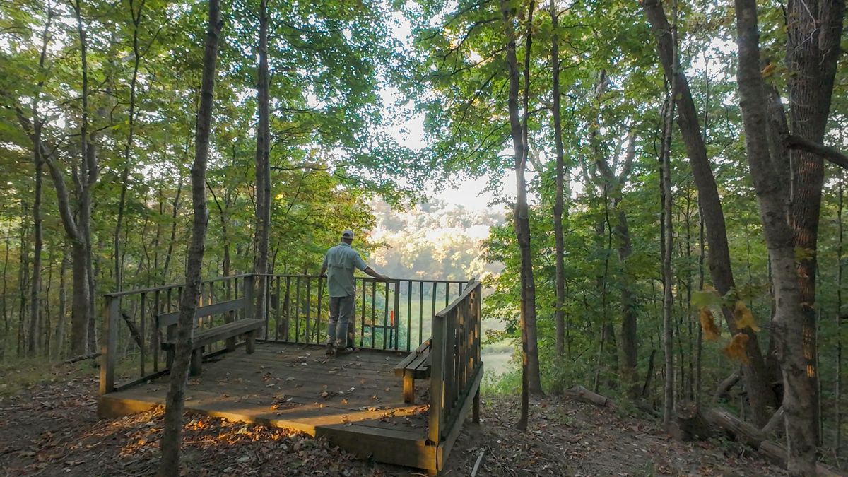 823 Columbia Road, Washburn, IL 61570