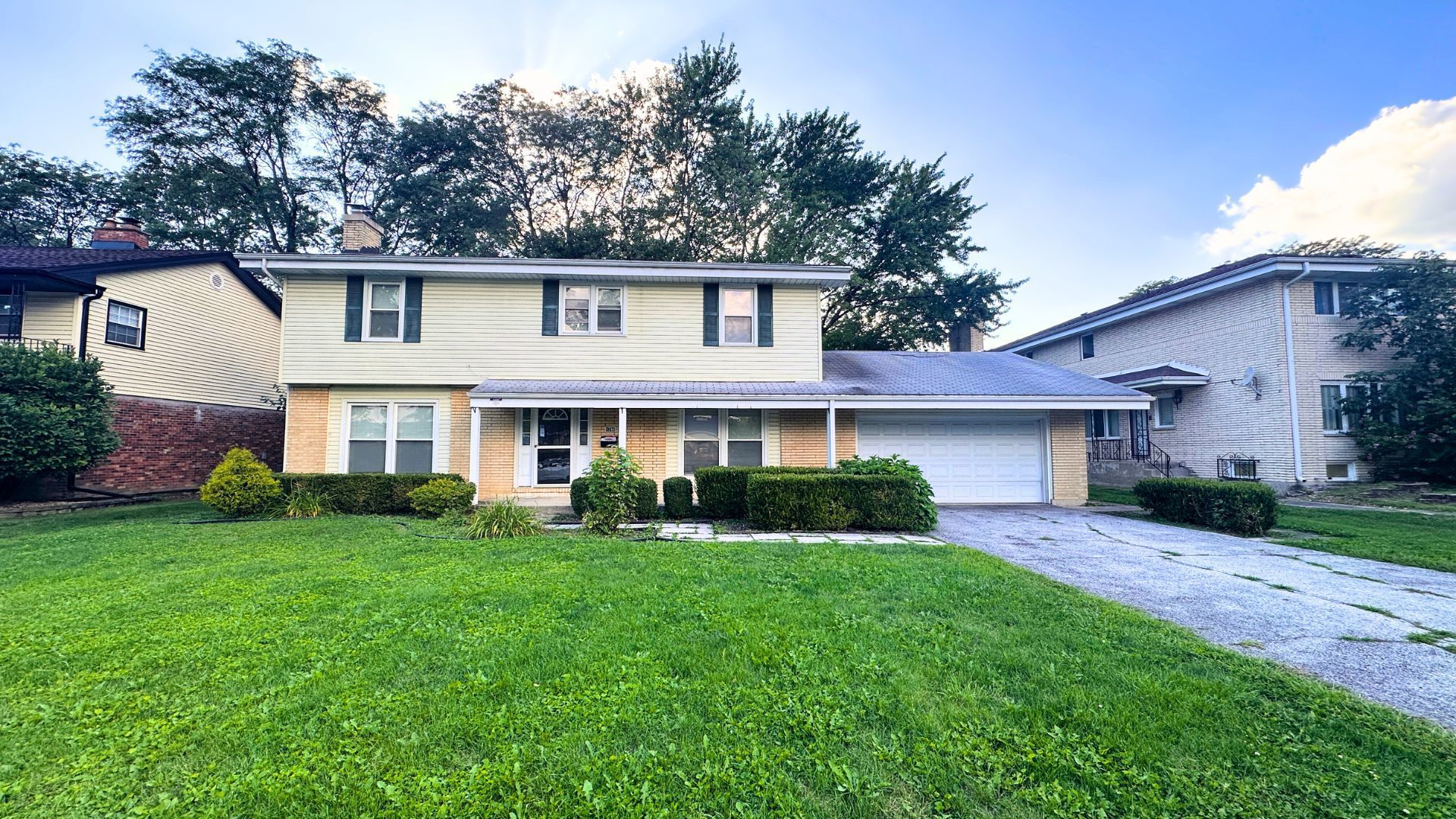 1248 Berry Lane — Flossmoor, IL 60422