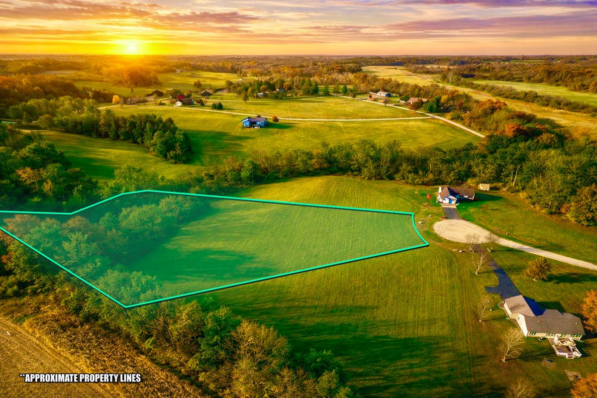 9001 Sundance Court, Savanna, IL 61074