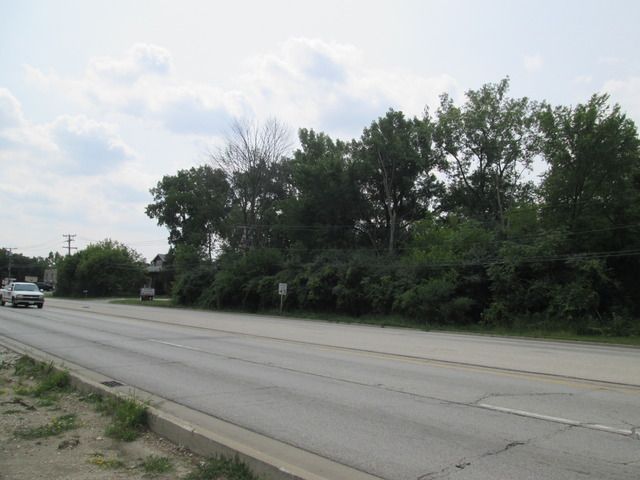 20412 N Rand Road N, Deer Park, IL 60047