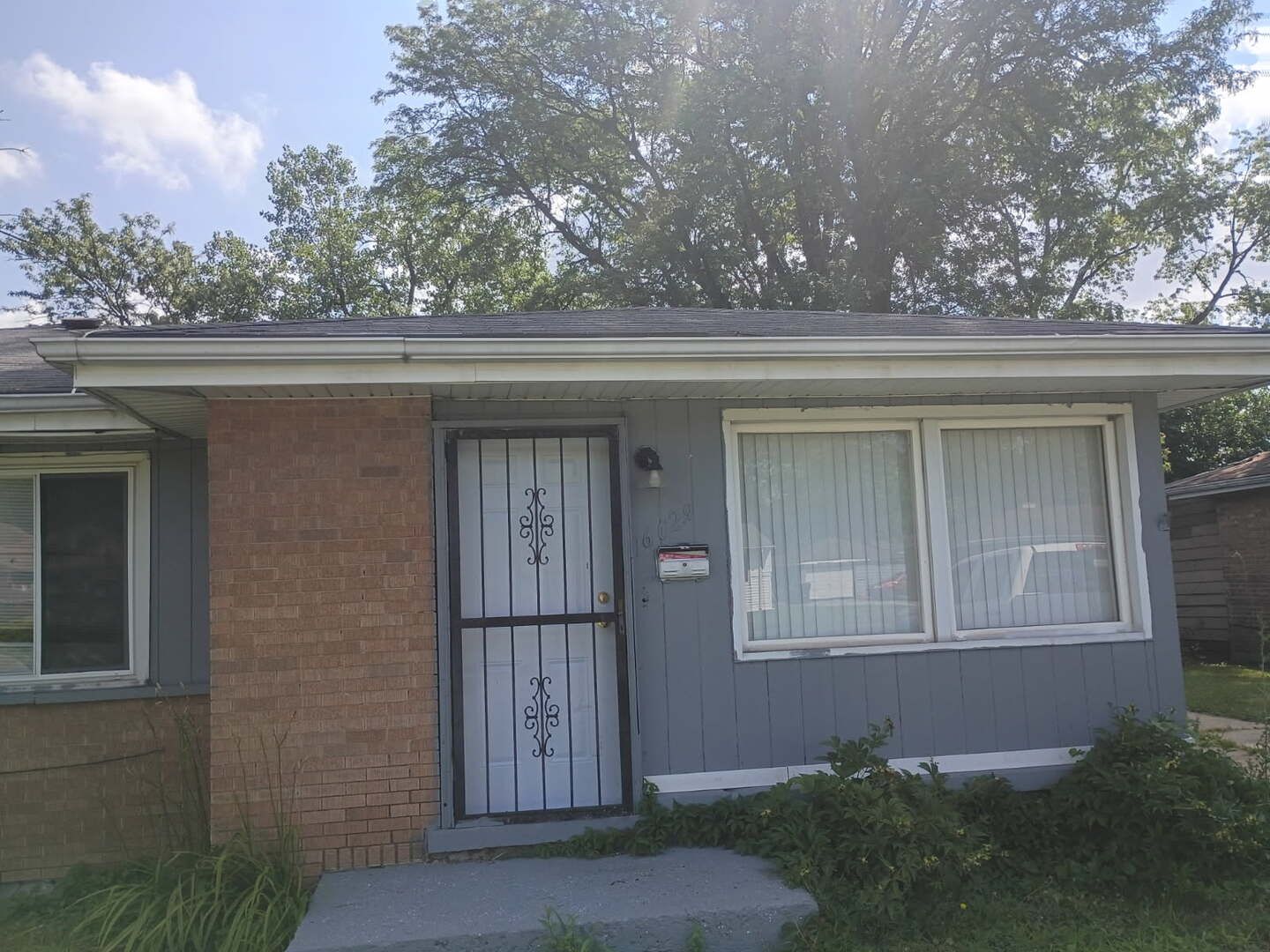 16029 Circle Drive — Markham, IL 60428