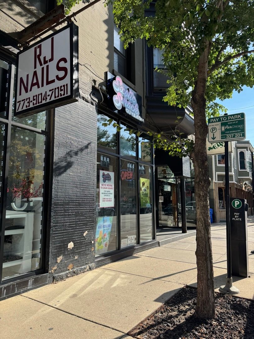 2521 Lincoln Avenue, Chicago, IL 60614