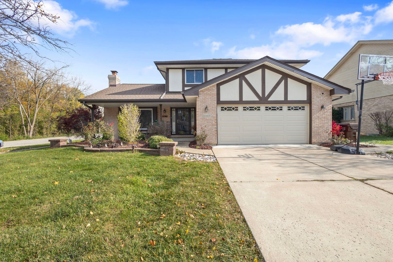 22403 Millard Avenue — Richton Park, IL 60471