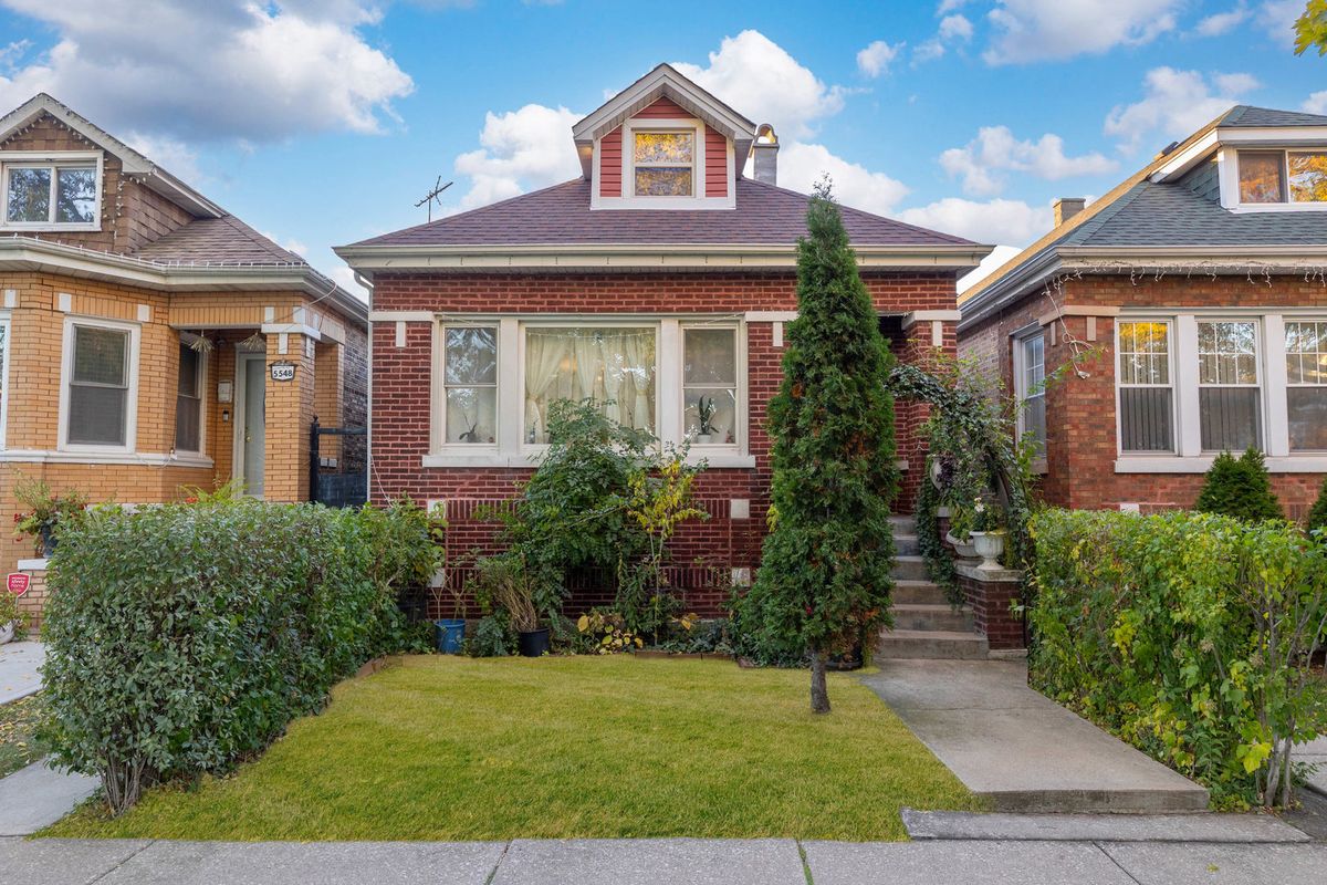 5546 Richmond Street, Chicago, IL 60629