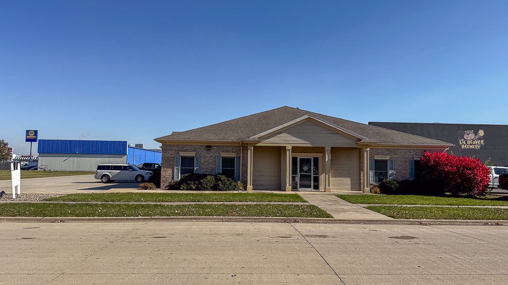 14 Currency Drive — Bloomington, IL 61704