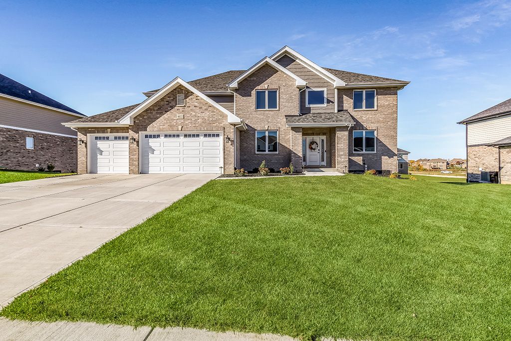 8022 Stanley Trail — Frankfort, IL 60423