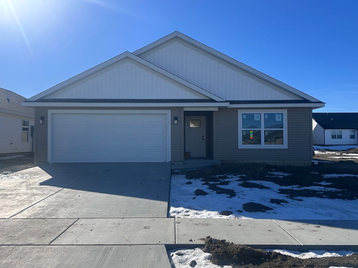 1707 Millstone Drive, Normal, IL 61761