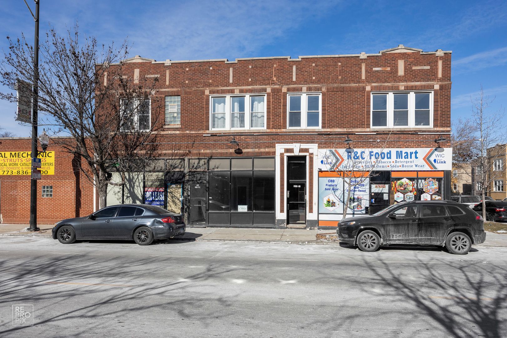 4914 W Armitage Avenue — Chicago, IL 60639