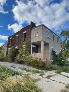 72 E 152nd Street — Harvey, IL 60426
