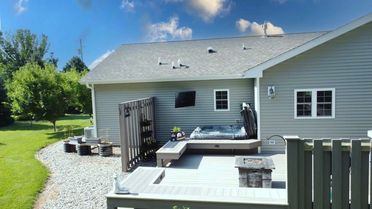 112 North Street, Crescent City, IL 60928