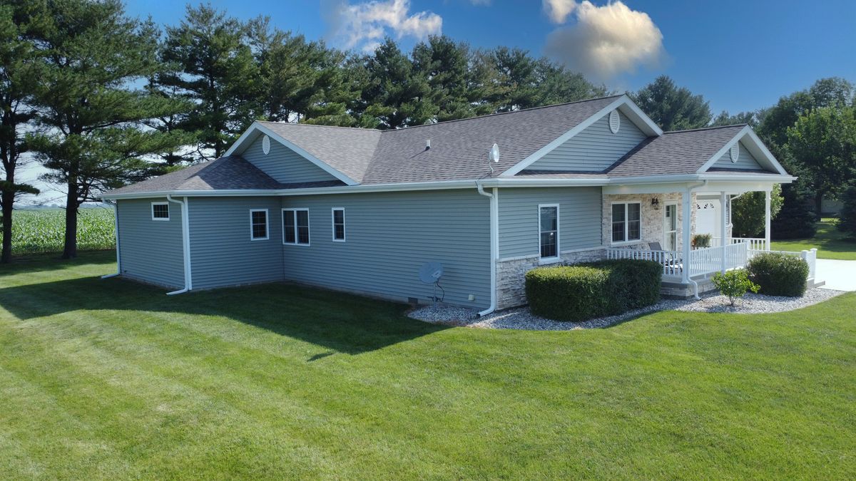 112 North Street, Crescent City, IL 60928
