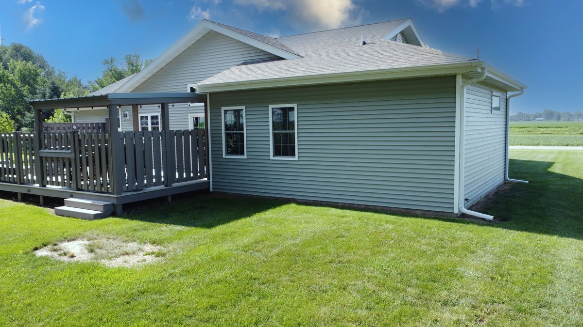 112 North Street, Crescent City, IL 60928