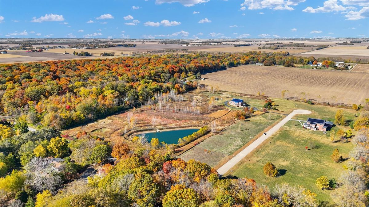 3002 Brickhouses Road, Urbana, IL 61802