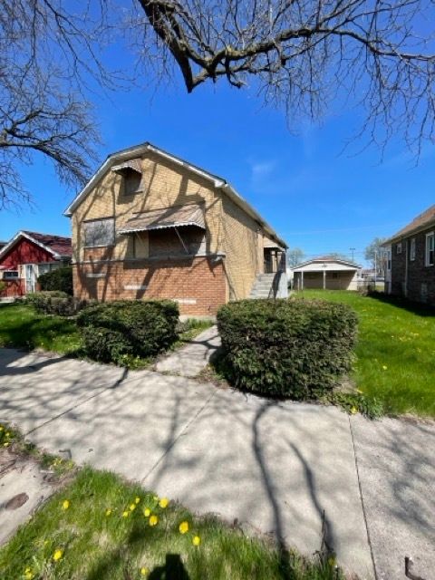 12627 S Marshfield Avenue — Calumet Park, IL 60827