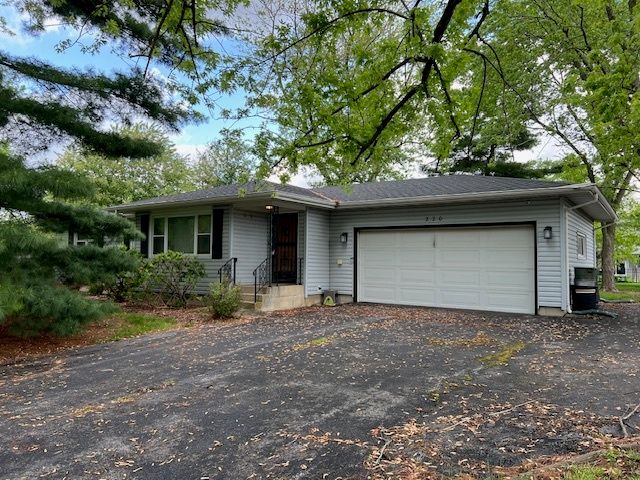 220 MAY Street, Manhattan, IL 60442