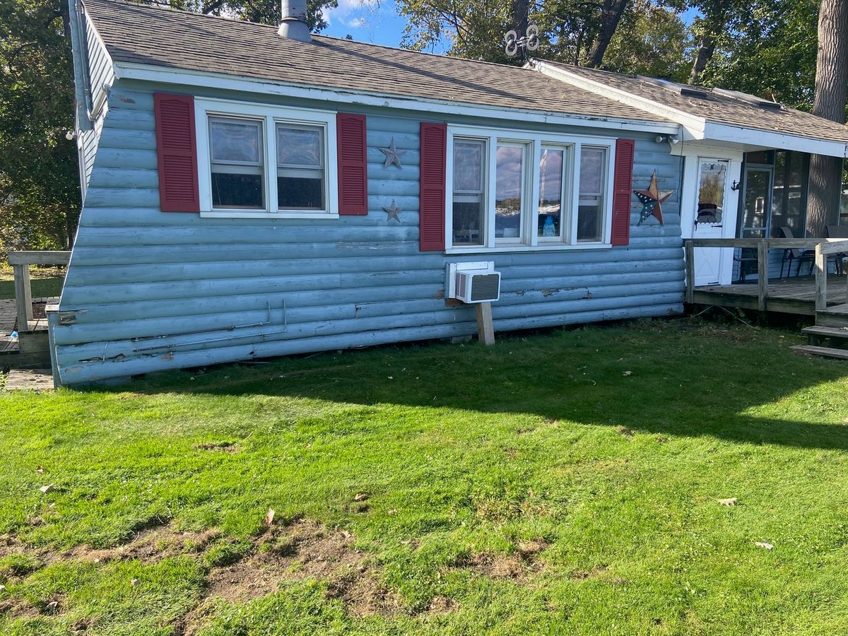 35769 Cedar Is, Fox Lake, IL 60020