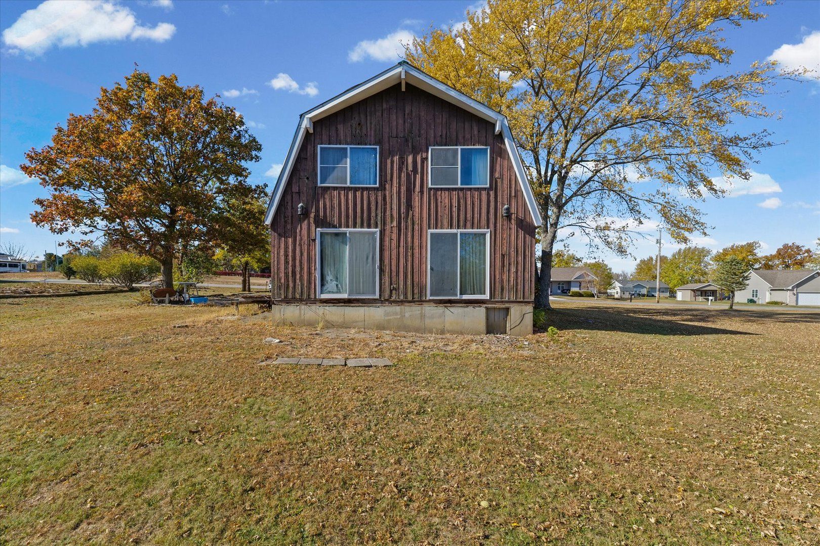 144 Pawnee Drive — Loda, IL 60948