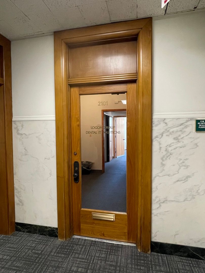 111 Wabash Avenue, Chicago, IL 60602