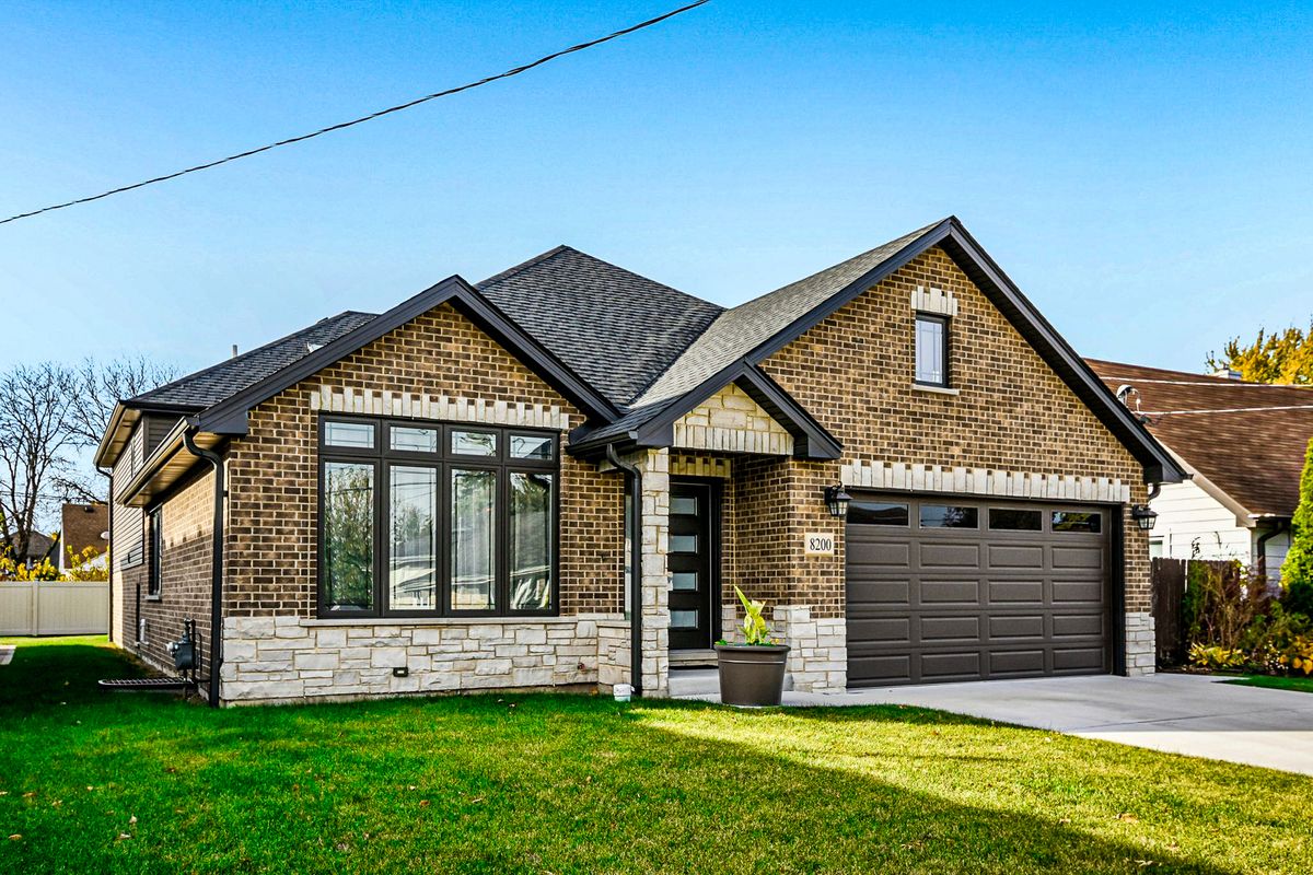 8200 Normandy Avenue, Burbank, IL 60459