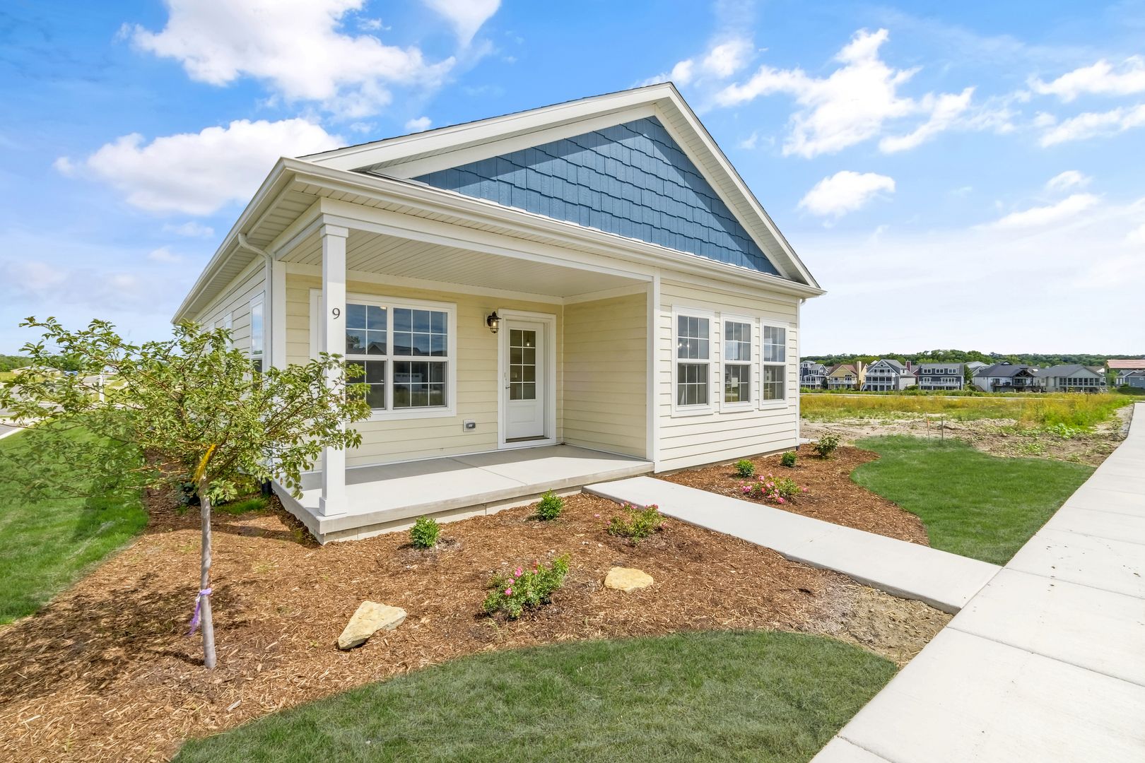 9 Lilac Lane — Ottawa, IL 61350