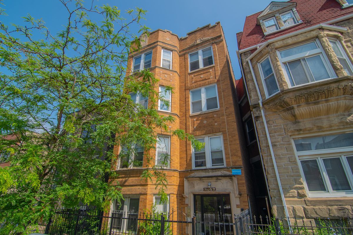 3012 Warren Boulevard, Chicago, IL 60612