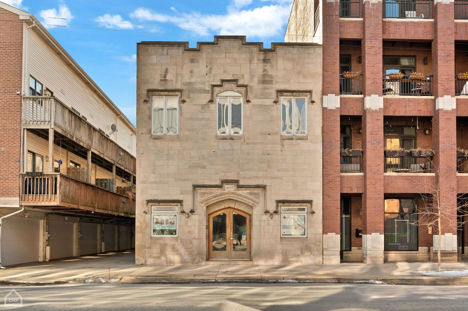 1407 W Chicago Avenue — Chicago, IL 60642