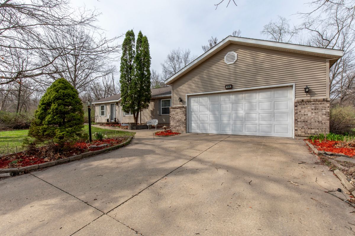39 Timberlane Drive, Putnam, IL 61560